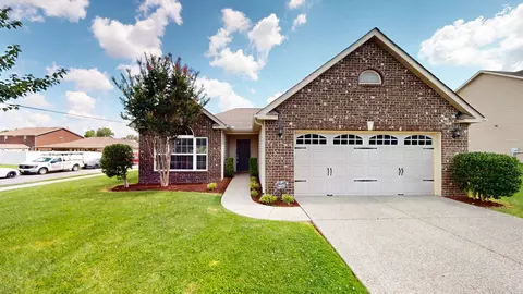 1064 Campbell Ave, Gallatin, TN 37066