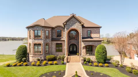 805 Plantation Blvd, Gallatin, TN 37066