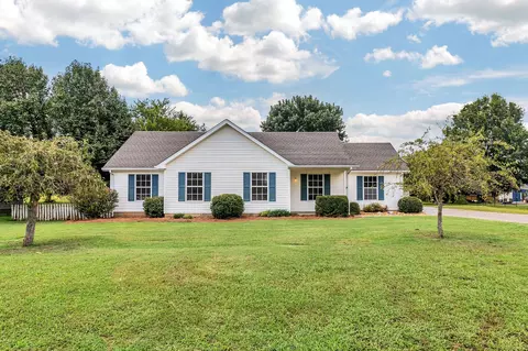 5614 Constantine Dr, Rockvale, TN 37153