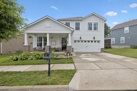 2225 Maytown Cir, Thompsons Station, TN 37179