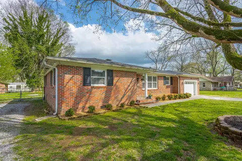 614 Phillips Ave, Jasper, TN 37347 photo 4