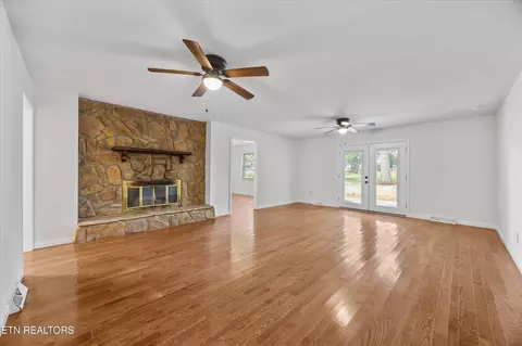 Living - 1701 Talbott Kansas Rd, Talbott, TN 37877 photo 1 of 3