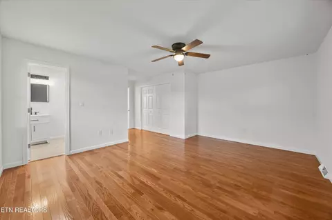 Bedroom - 1701 Talbott Kansas Rd, Talbott, TN 37877 photo 3 of 3