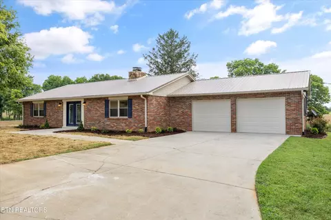 Exterior - 1701 Talbott Kansas Rd, Talbott, TN 37877 photo 6 of 9