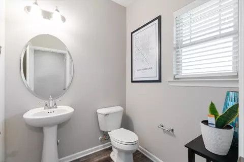 Bath - 509 Eagleview Dr, Eagleville, TN 37060 photo 1 of 4