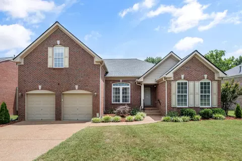225 Cobblestone Lndg, Mount Juliet, TN 37122