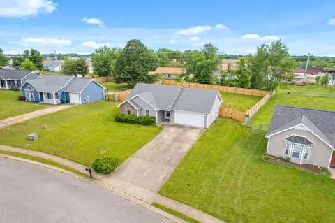 1074 Meshaw Trl, Clarksville, TN 37040