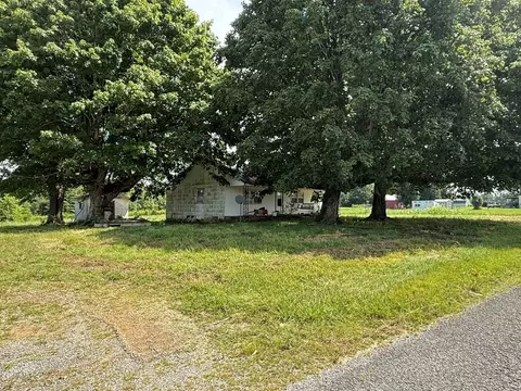 672 Blanton School Rd, Woodbury, TN 37190
