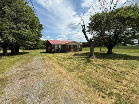 822 Blanton School Rd, Woodbury, TN 37190