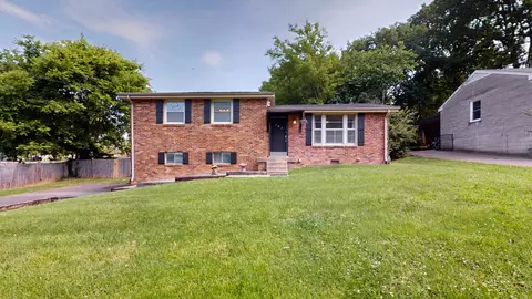 203 Bonnalynn Dr, Hermitage, TN 37076