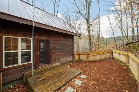 Exterior - 151 Hail Hollow Rd, Decatur, TN 37322 photo 1 of 12