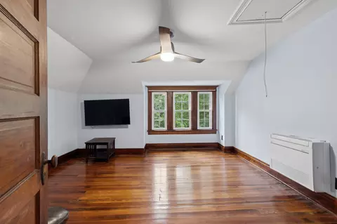 Bedroom - 7453 Highway 76 E, Springfield, TN 37172 photo 3 of 7