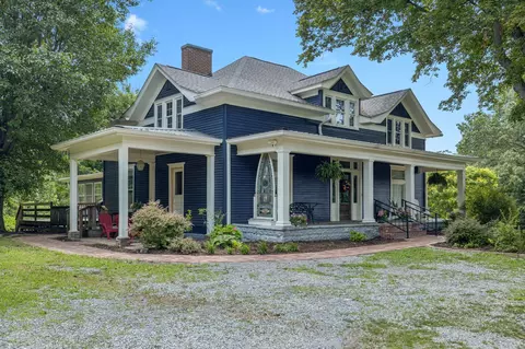 Exterior - 7453 Highway 76 E, Springfield, TN 37172 photo 2 of 20
