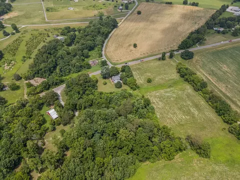 View/Area - 7453 Highway 76 E, Springfield, TN 37172 photo 12 of 14