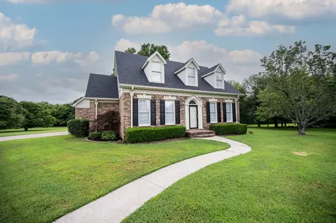 106 Rosewood Ct, Smyrna, TN 37167