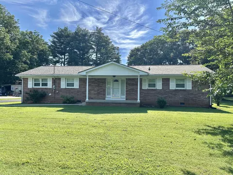 119 Elkins St, Estill Springs, TN 37330