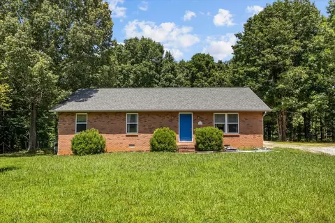 804 Herbert Cv, New Johnsonville, TN 37134