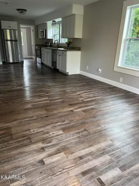 847 N Wright Rd, Alcoa, TN 37701 photo 11