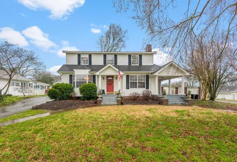 516 Eagle Bend Rd, Clinton, TN 37716 photo 1