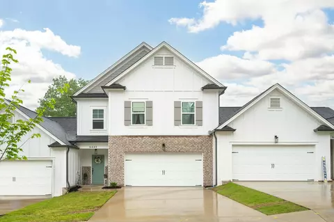 6445 Serenade Ln, Hixson, TN 37343