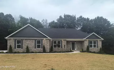 210 S Panoscenic Dr, Maryville, TN 37803