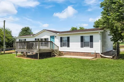 594 Governor Hall Rd, Castalian Springs, TN 37031