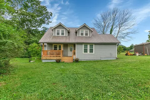 2750 Clampit Hollow Rd, Lafayette, TN 37083