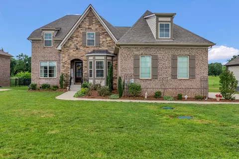 7116 Springwater St, Smyrna, TN 37167