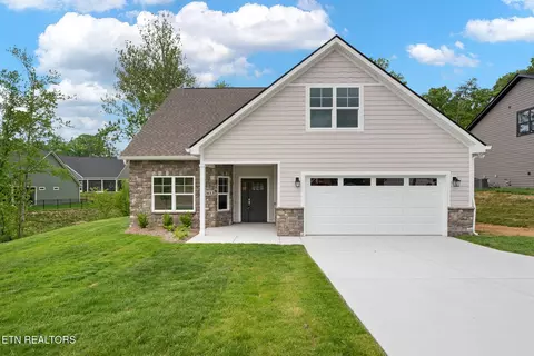 7613 Drake Ln, Knoxville, TN 37924