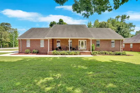 282 Hunt Creek Rd, Manchester, TN 37355