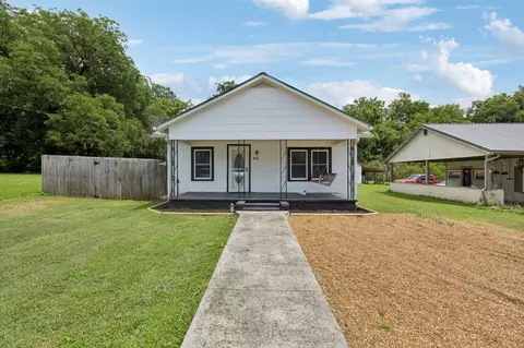 410 England St E, Cowan, TN 37318