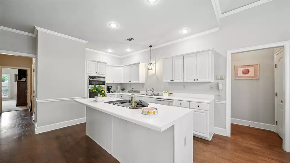 Kitchen - 1268 Winter Springs Ln, Cordova, TN 38016 photo 3 of 3