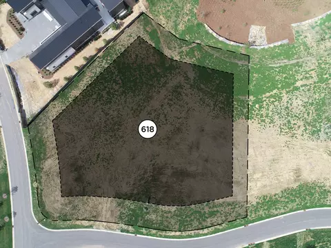 8500 Walking Horse Trl, College Grove, TN 37046