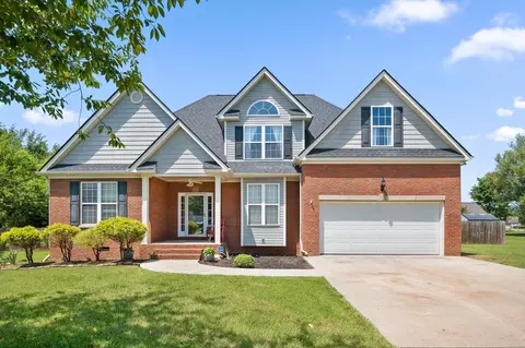 6765 Buckhannon Ln, Hixson, TN 37343