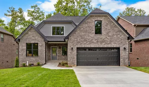 220 Birnam Wood Trce, Clarksville, TN 37043