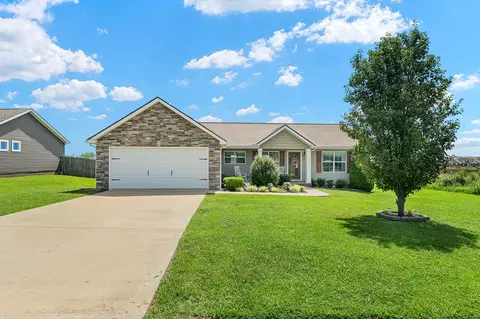 1011 Mccormick Xing, Spring Hill, TN 37174