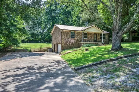 116 Nottingham Rd, Dickson, TN 37055 photo 2
