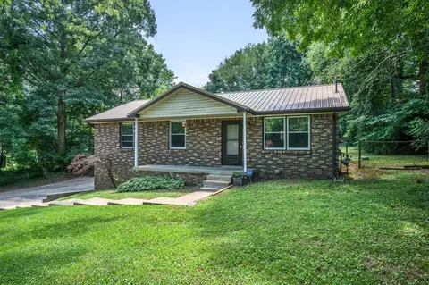 116 Nottingham Rd, Dickson, TN 37055 photo 5