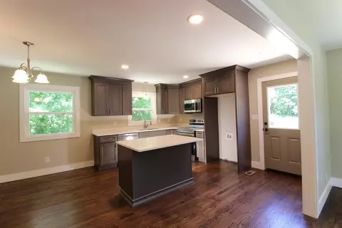 Kitchen - 762 Austin Bottom Rd, Baxter, TN 38544 photo 1 of 6