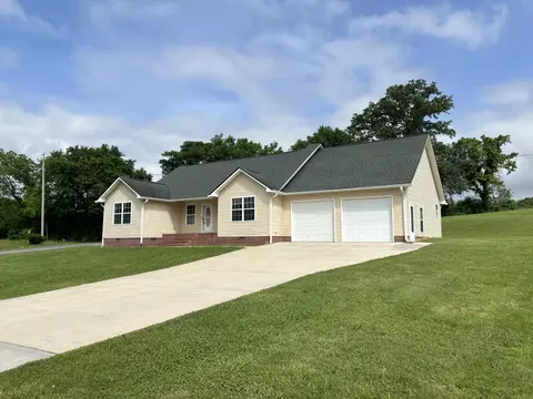 15 Eastwood Ln #2, Pikeville, TN 37367
