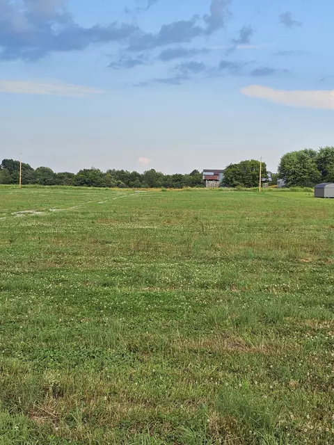 69 Bandy Rd, Lafayette, TN 37083