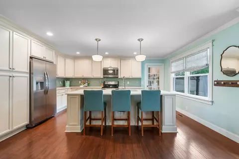 Kitchen - 509 Iris Ave, Murfreesboro, TN 37128 photo 1 of 2