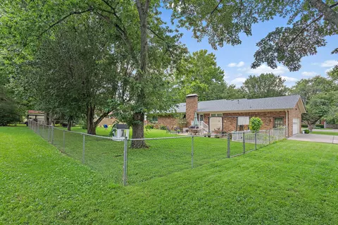 Exterior - 509 Iris Ave, Murfreesboro, TN 37128 photo 9 of 9