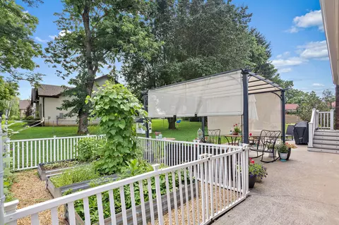 Exterior - 509 Iris Ave, Murfreesboro, TN 37128 photo 6 of 9
