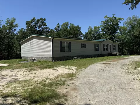 1069 Lucas Ridge Ln, Waverly, TN 37185