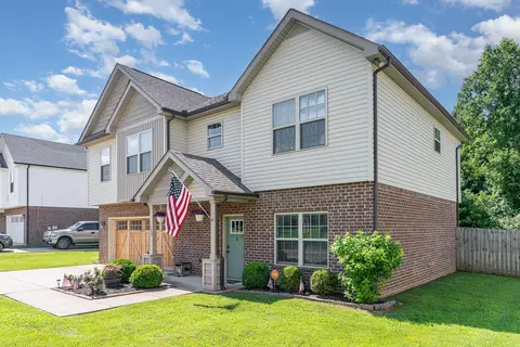 128 Thomas Traylor Ln, Clarksville, TN 37043
