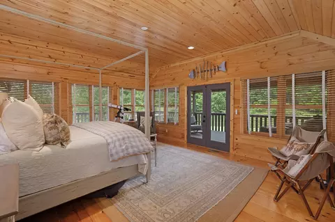 Bedroom - 1261 S Cedar Ln, Chickamauga, GA 30707 photo 1 of 5