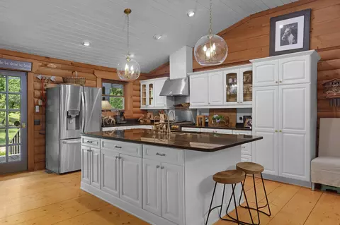 Kitchen - 1261 S Cedar Ln, Chickamauga, GA 30707 photo 1 of 3