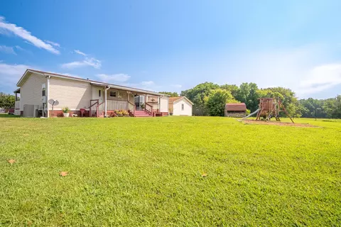 150 Princess Ct, Loretto, TN 38469 photo 5
