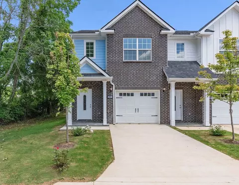 107 Longfellow Ln, Smyrna, TN 37167